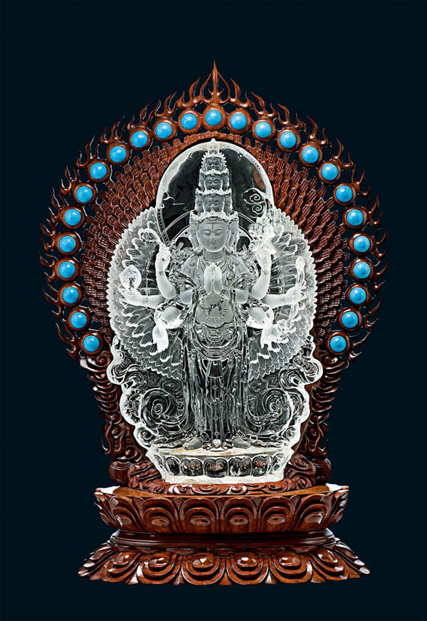 水晶《前八臂千手观音》