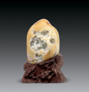 白玉《游春图》